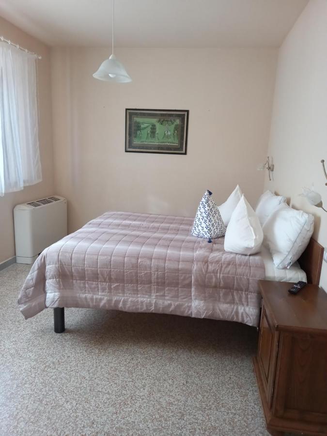 BnB Villa Melany vicino Centro Lucca Eksteriør billede